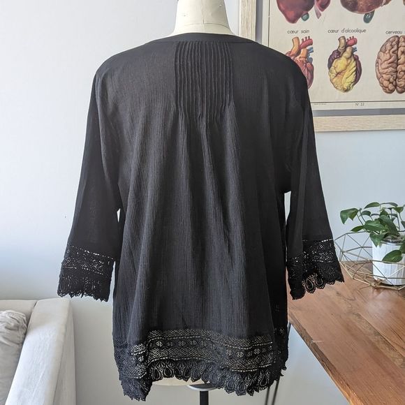 Ellos black trim crochet top 22-24 - Picture 5 of 10